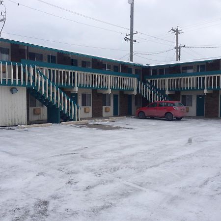 High River Motor Motel Exterior photo